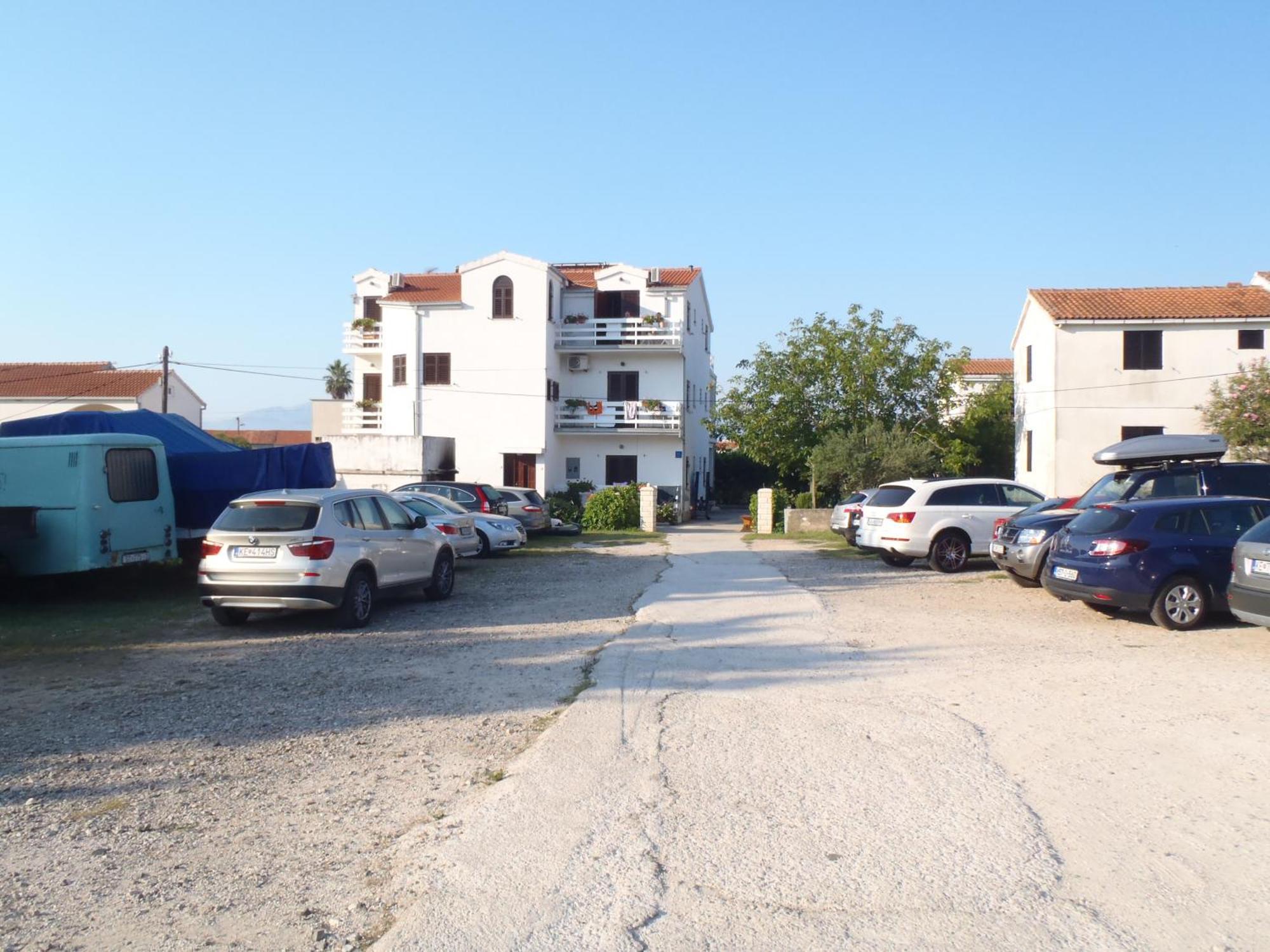 Apartments Ida Sućuraj Exteriér fotografie